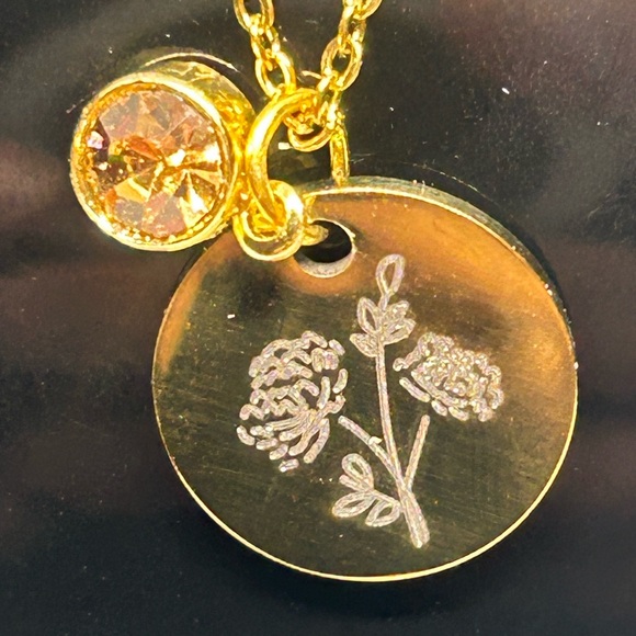 14K Gold plated November birthstone (topaz) and birth flower (peony) necklace, - Picture 1 of 5